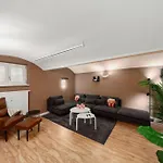 Homely - Spacious Flat Quiet, Friedrichstrasse, River